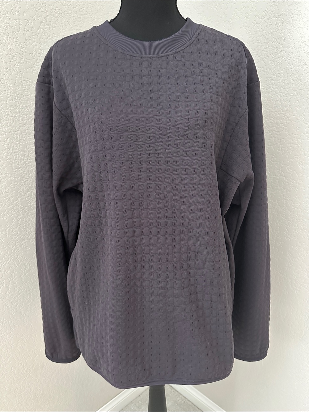 lululemon athletica Waffle-Texture Crewneck Sweatshirt in Charcoal